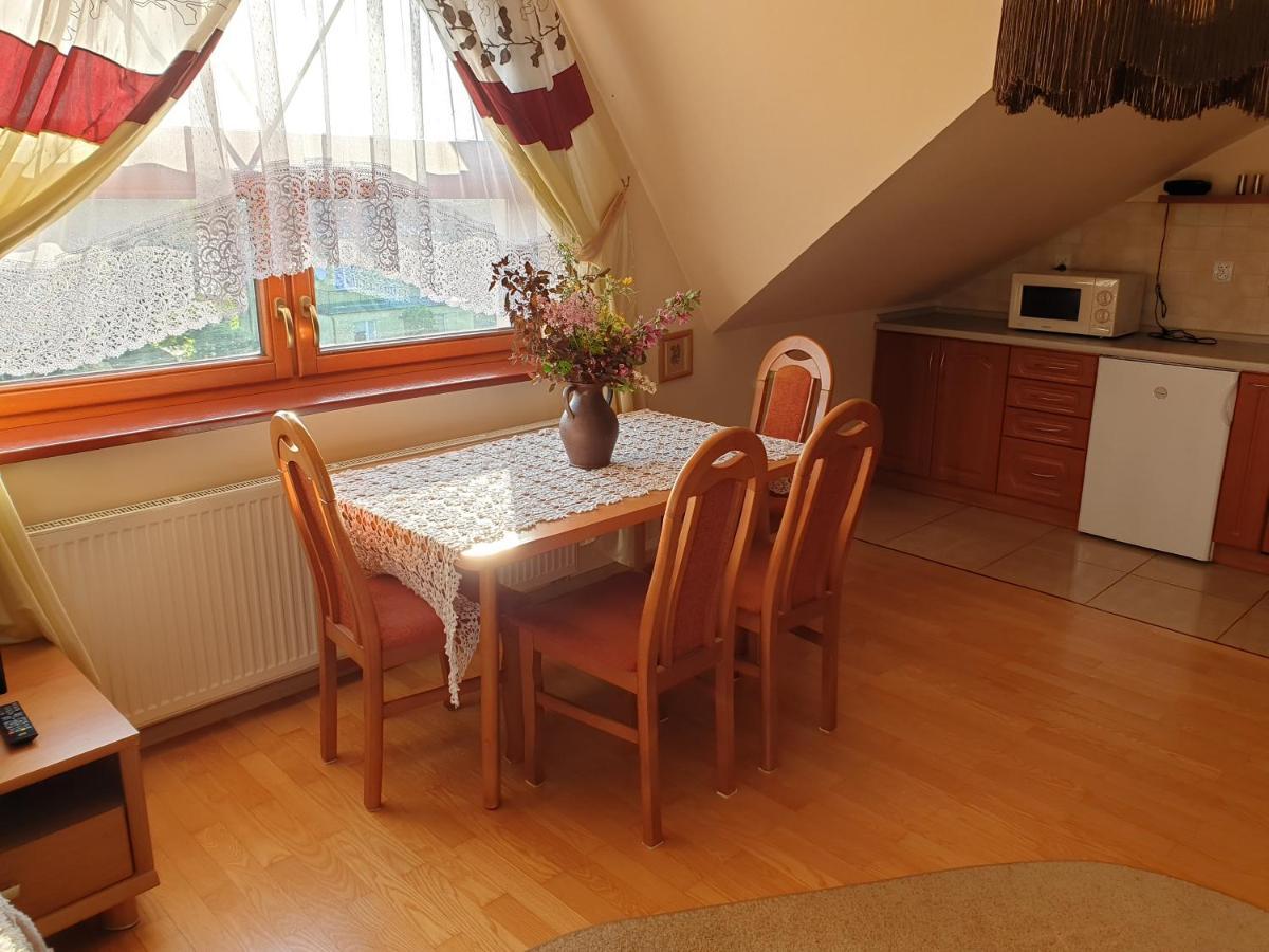 אוגוסטוב Apartamenty I Pokoje U Beaty מראה חיצוני תמונה
